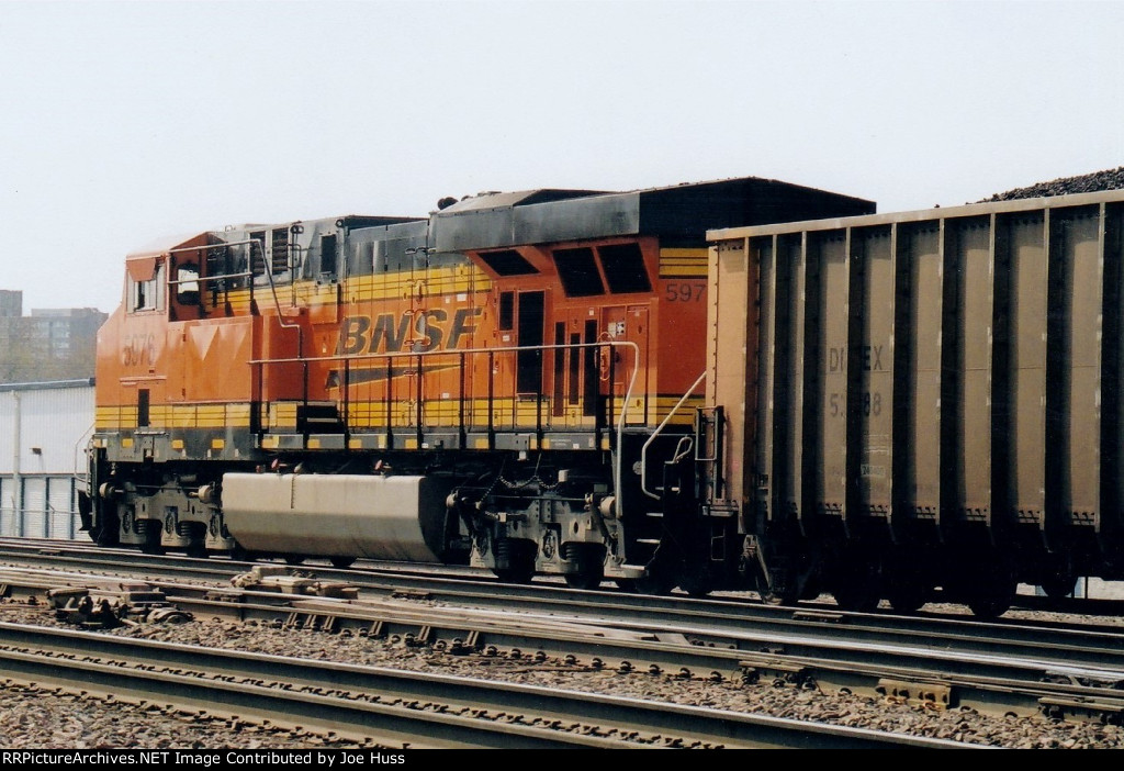 BNSF 5976 DPU